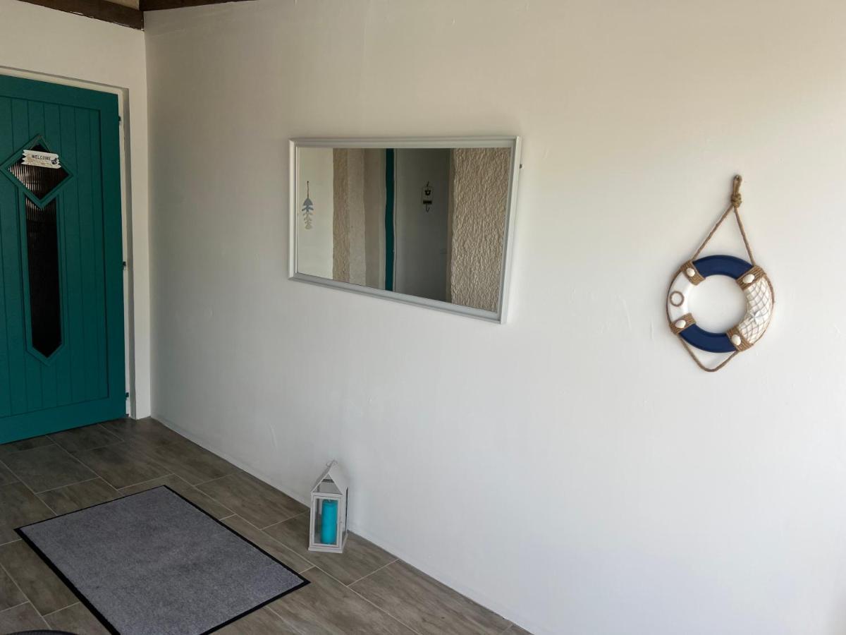 Szarkafeszek Otel Kestel Dış mekan fotoğraf