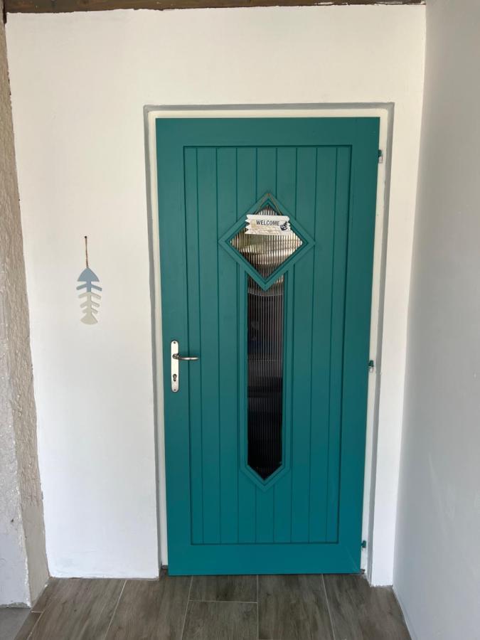 Szarkafeszek Otel Kestel Dış mekan fotoğraf