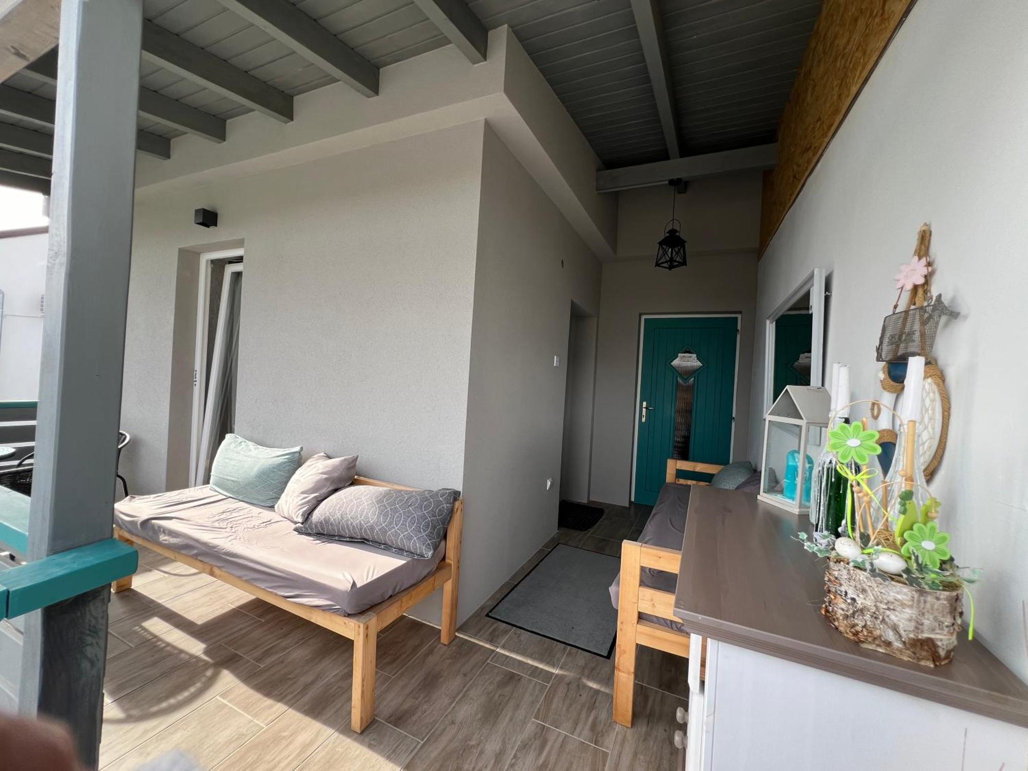 Szarkafeszek Otel Kestel Dış mekan fotoğraf