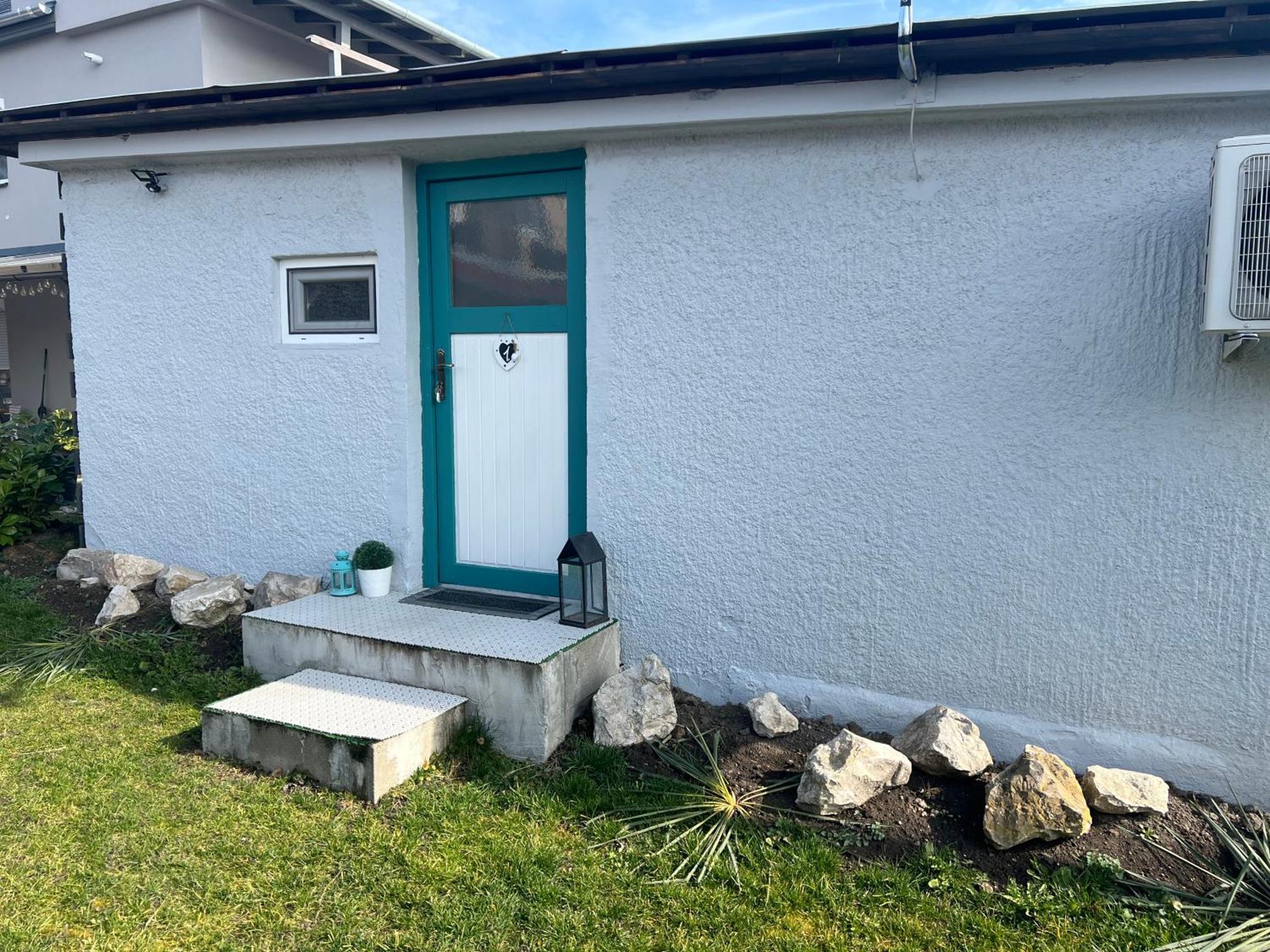 Szarkafeszek Otel Kestel Dış mekan fotoğraf